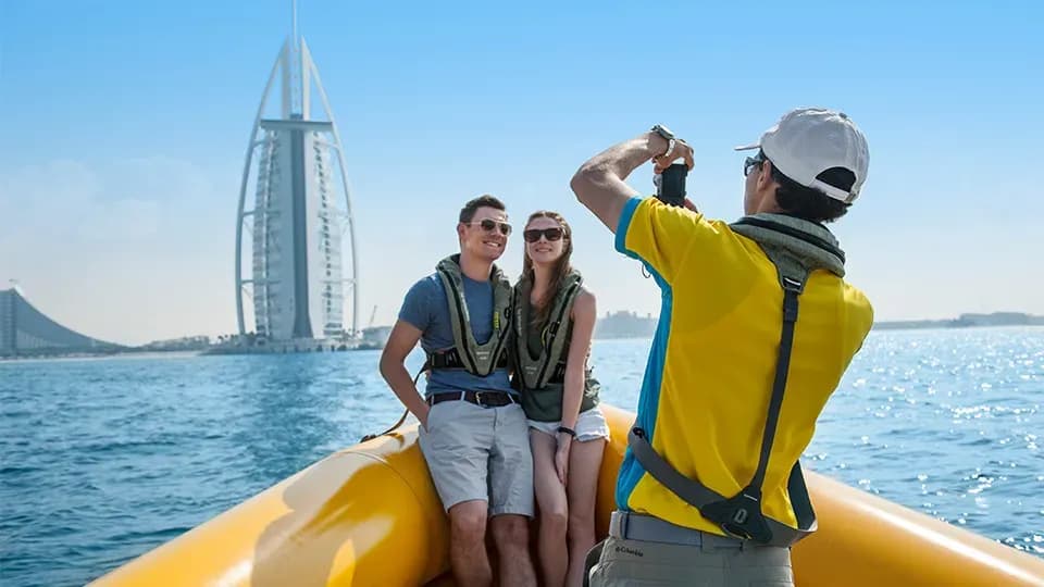 99 Minutes – Premium Tour of Dubai – Kids Go FREE - Image 1